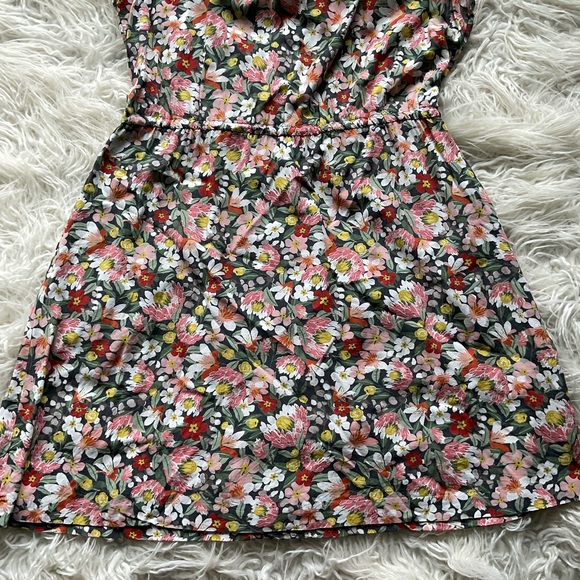 LOFT Gray Ruffle Floral Ruffle Drawstring Dress - Picture 10 of 10